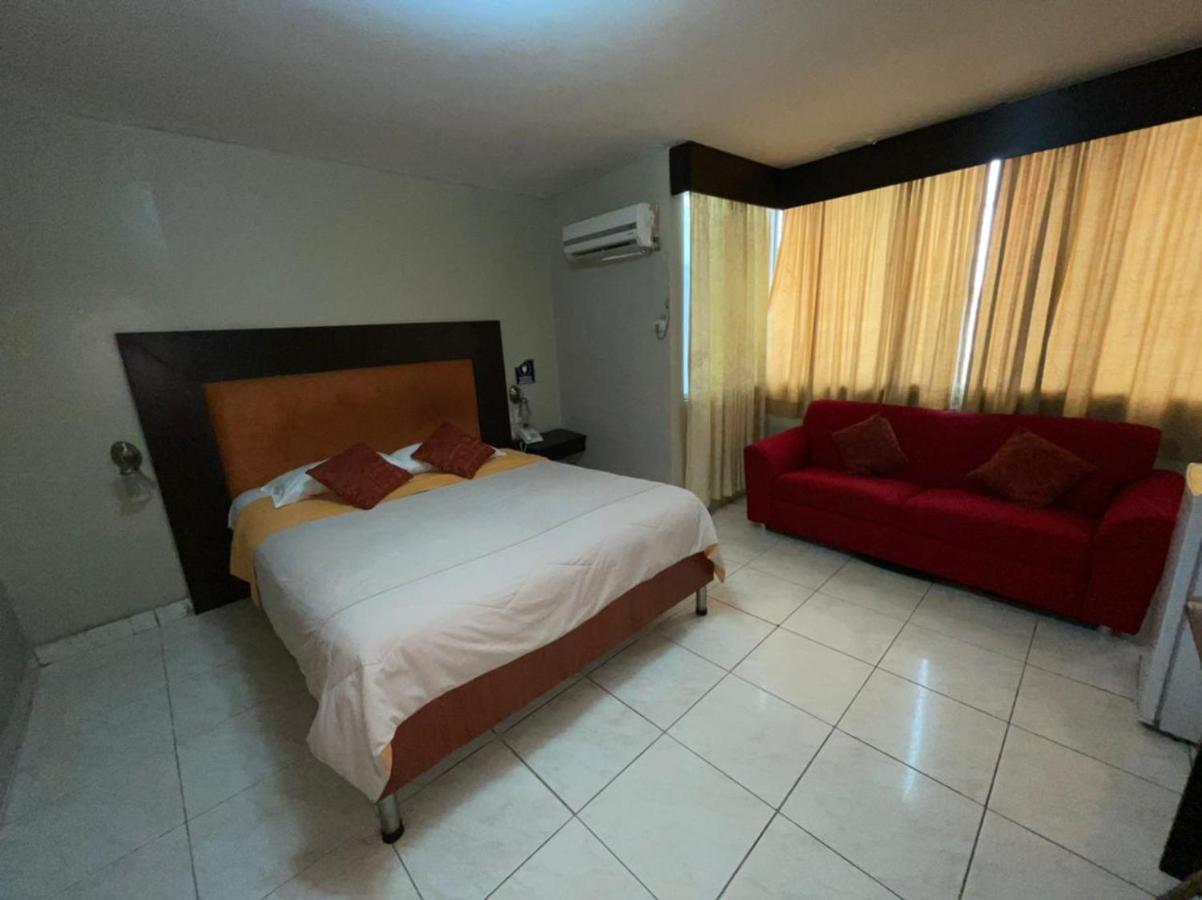 Tropical Inn Hotel Guayaquil Dış mekan fotoğraf