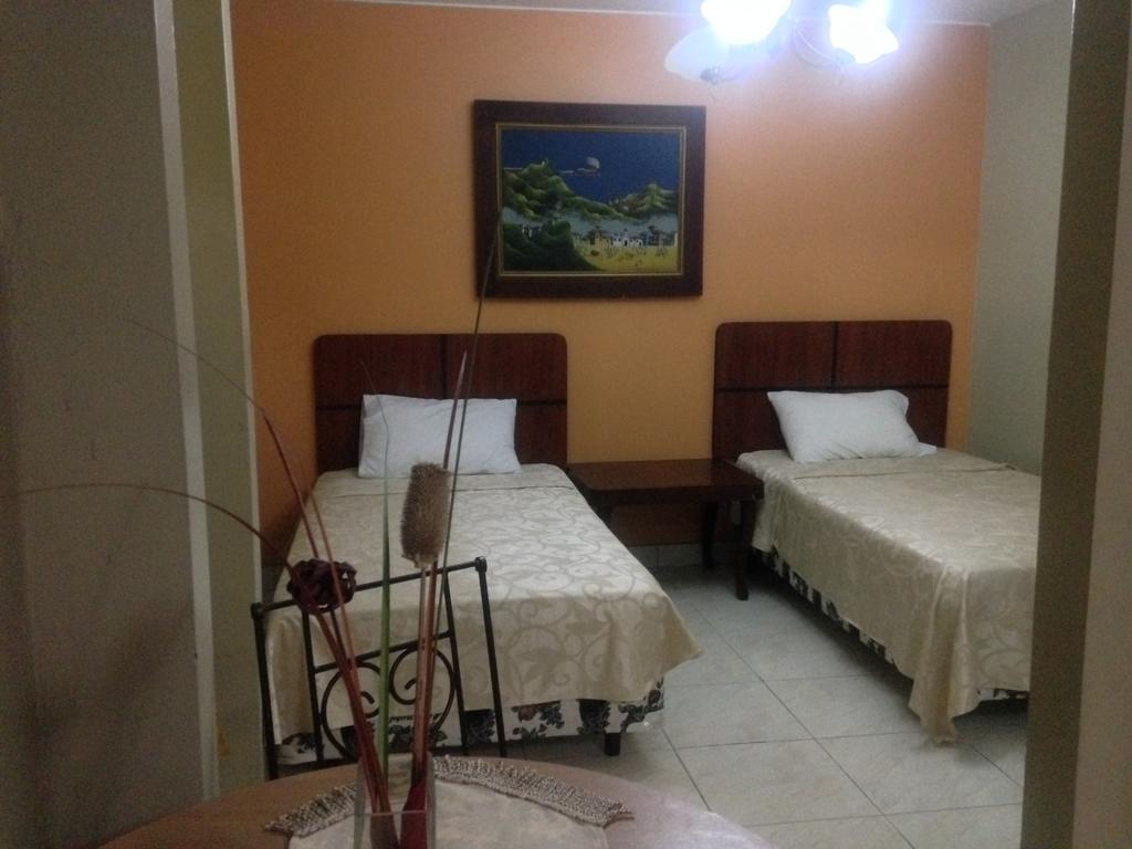 Tropical Inn Hotel Guayaquil Dış mekan fotoğraf
