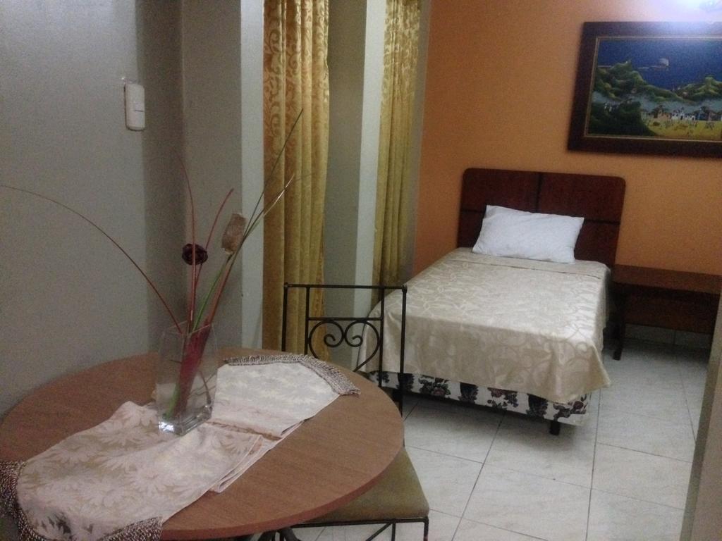 Tropical Inn Hotel Guayaquil Dış mekan fotoğraf