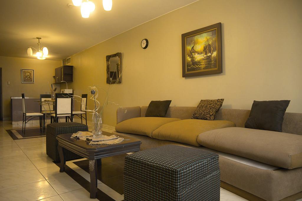 Tropical Inn Hotel Guayaquil Dış mekan fotoğraf