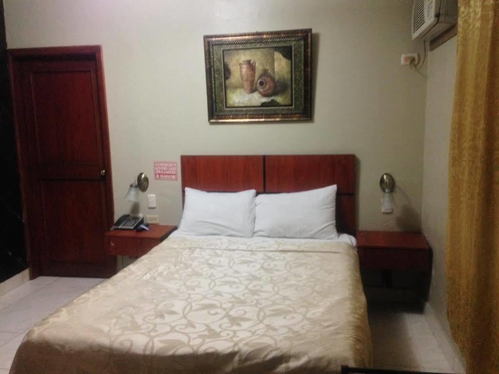 Tropical Inn Hotel Guayaquil Dış mekan fotoğraf