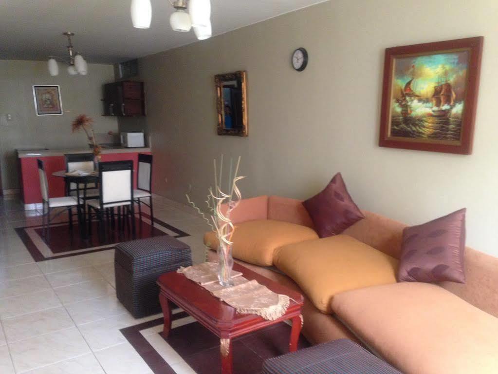 Tropical Inn Hotel Guayaquil Dış mekan fotoğraf